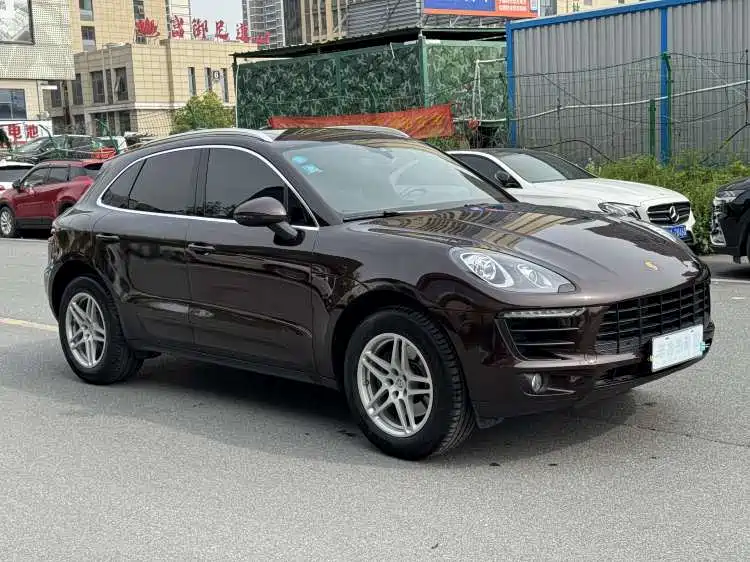 Porsche Macan 2017 — фото 3