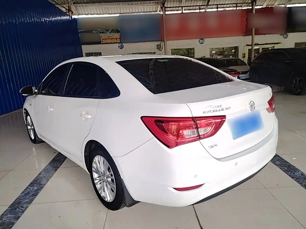 Buick Excelle 2016