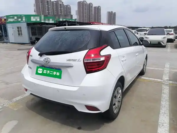Toyota Yaris L 2019