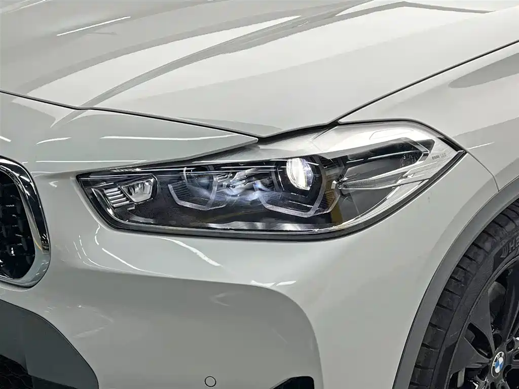 BMW X2 2023 — фото 10