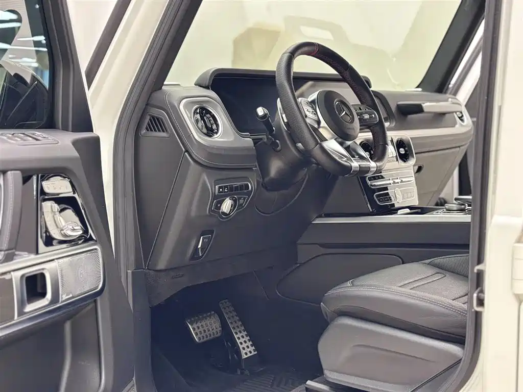 Mercedes-Benz G-Class 2020 — фото 19