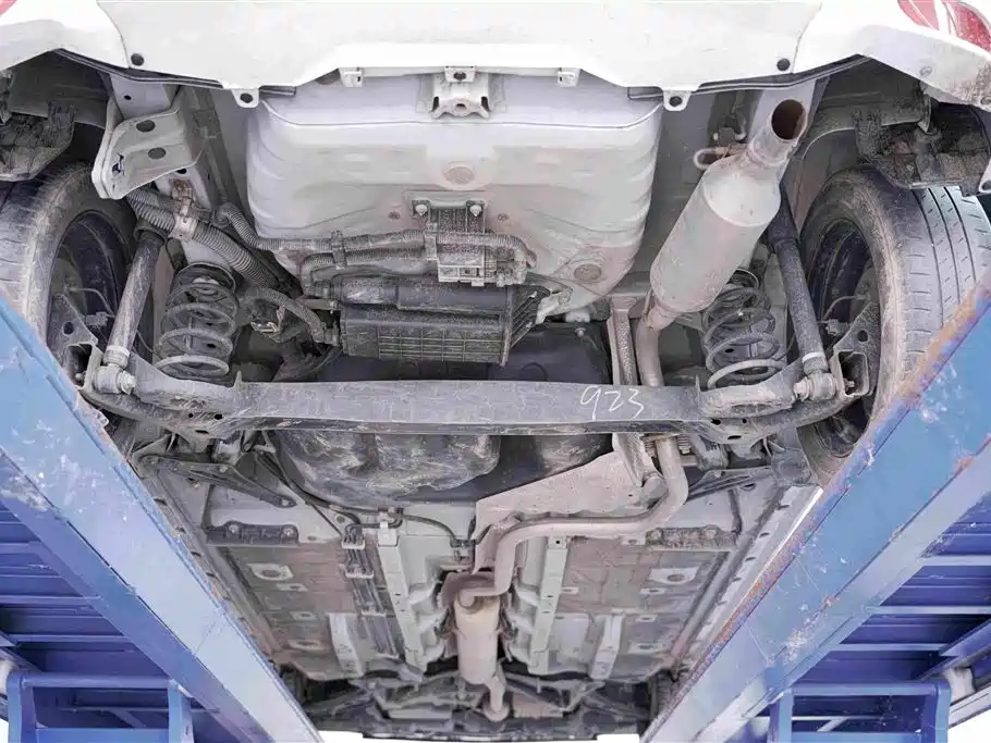 Toyota Vios FS 2023 — фото 21