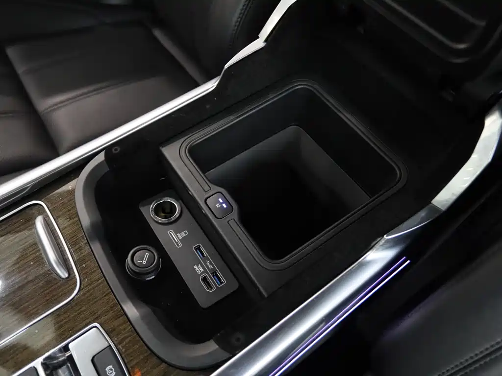 Land Rover Sport PHEV 2018 — фото 13