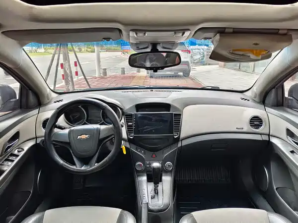 Chevrolet Cruze 2013