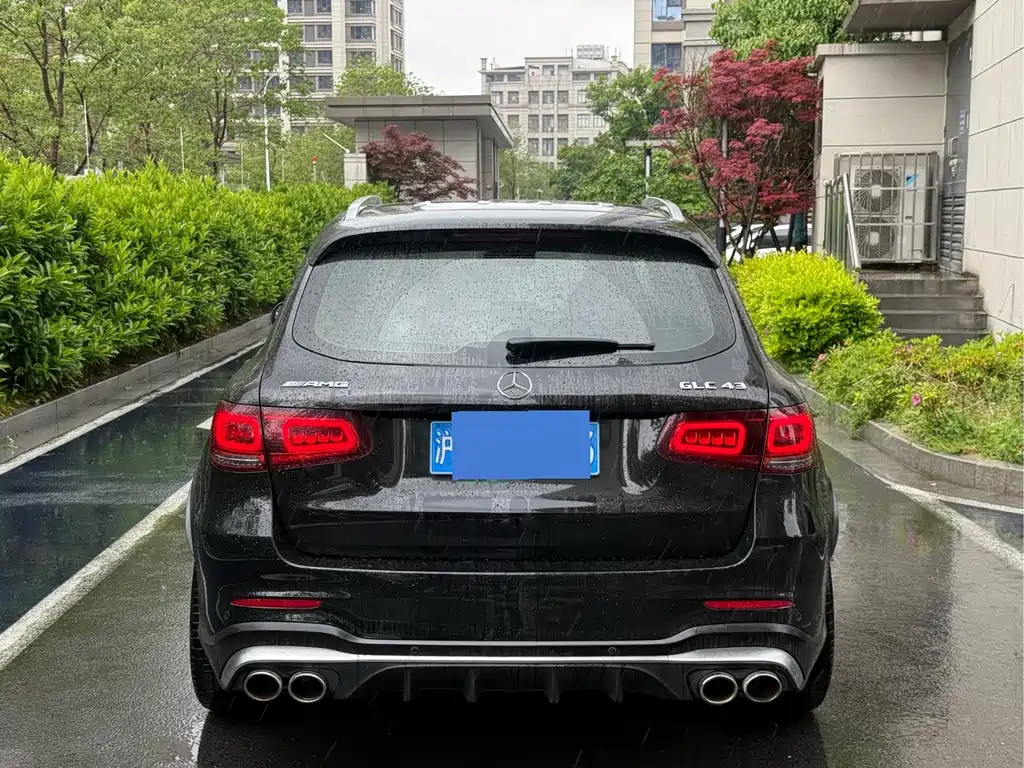 Mercedes-Benz GLC AMG 2020 — фото 4