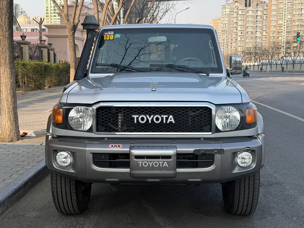 Toyota Land Cruiser 2019 — фото 5