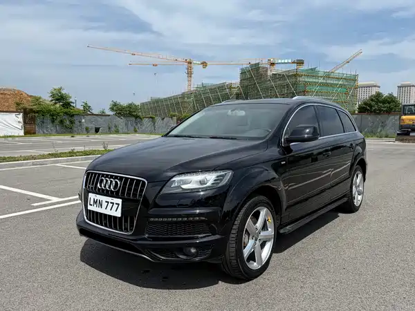 Audi Q7 2015