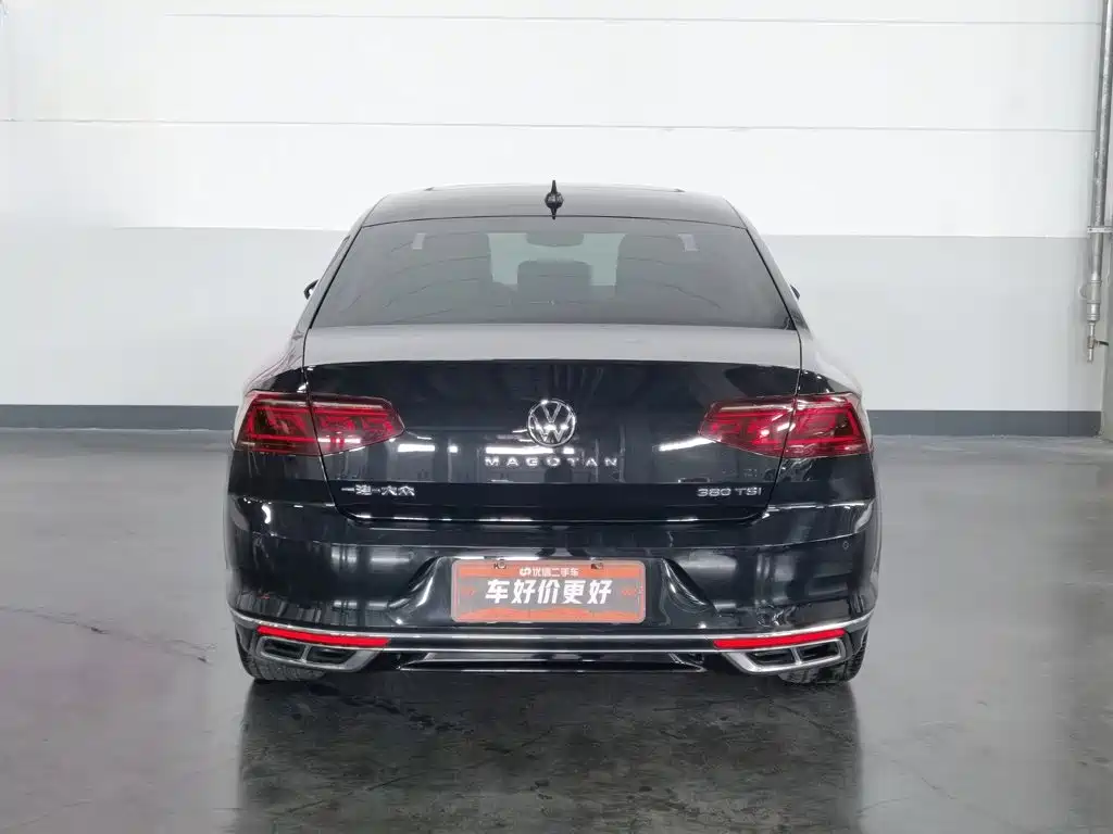 Volkswagen Magotan 2024