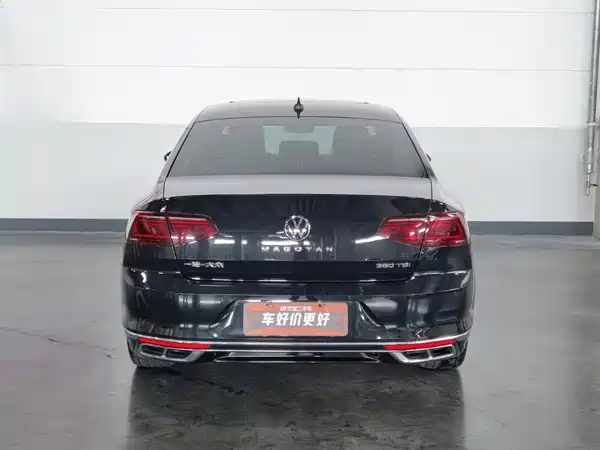 Volkswagen Magotan 2024