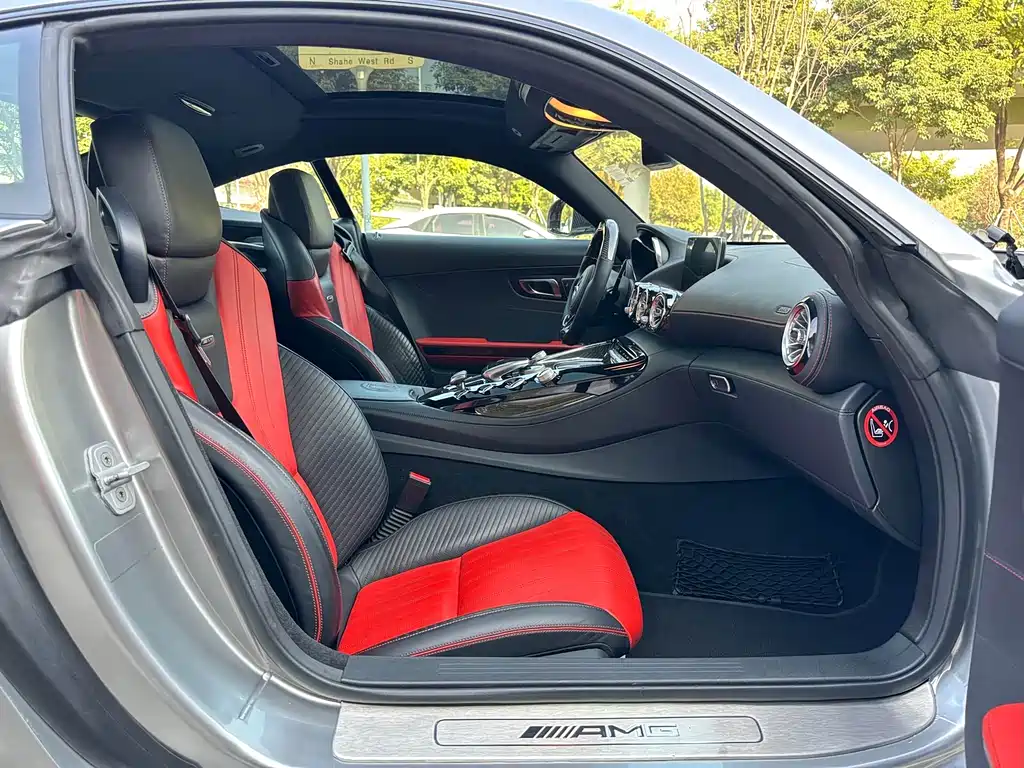 Mercedes-Benz AMG GT 2018 — фото 10