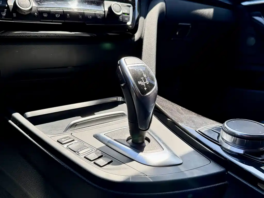 BMW 4 Series 2019 — фото 24