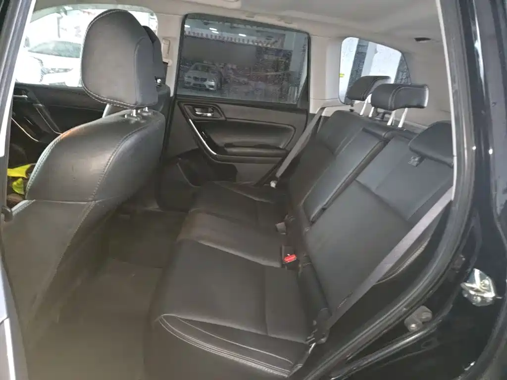 Subaru Forester 2017 — фото 17
