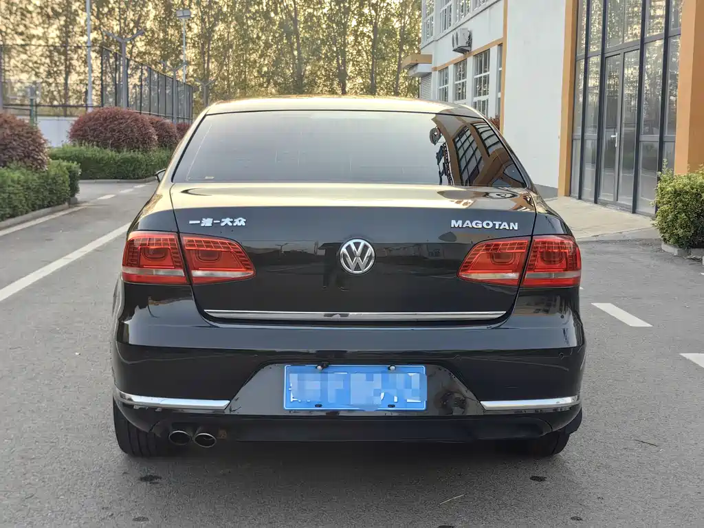 Volkswagen Magotan 2015
