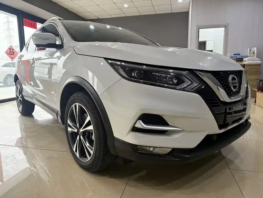 Nissan Qashqai 2023 — фото 3