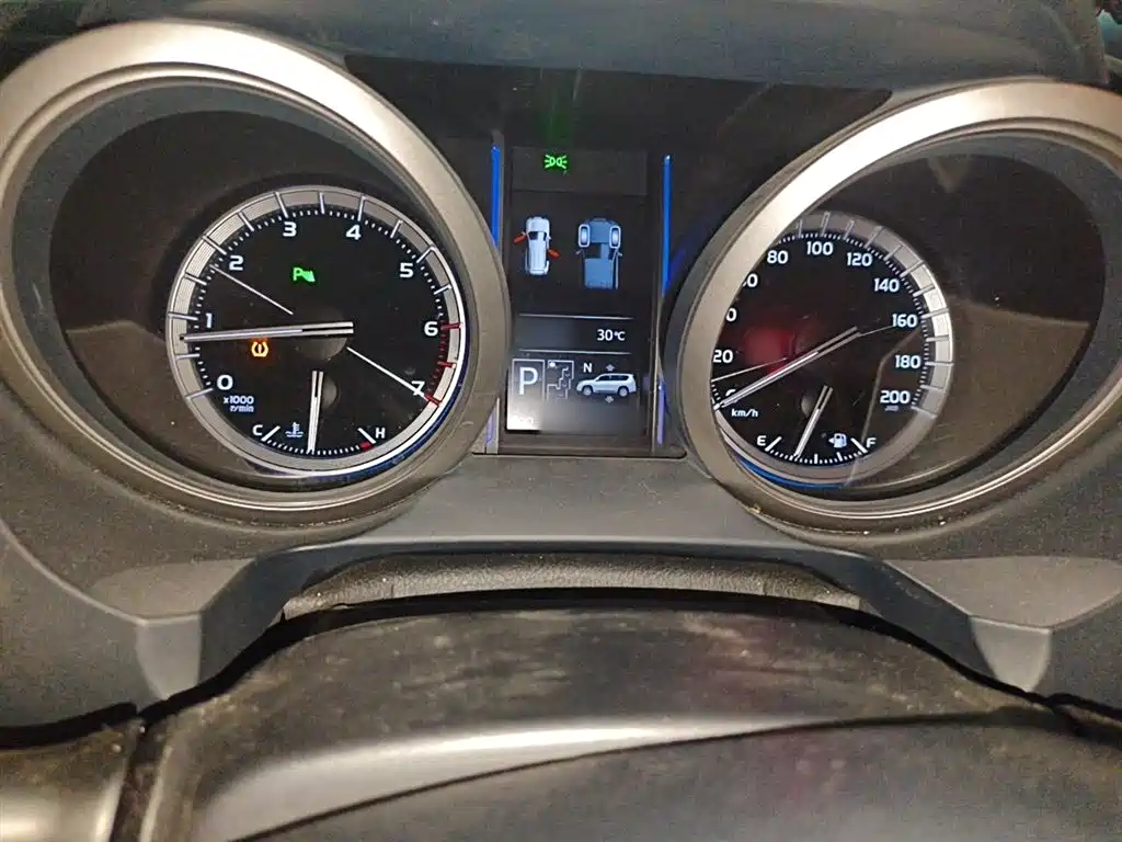 Toyota Prado 2015 — фото 4