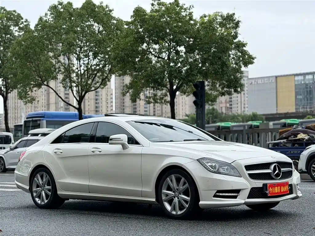 Mercedes-Benz CLS 2014 — фото 1