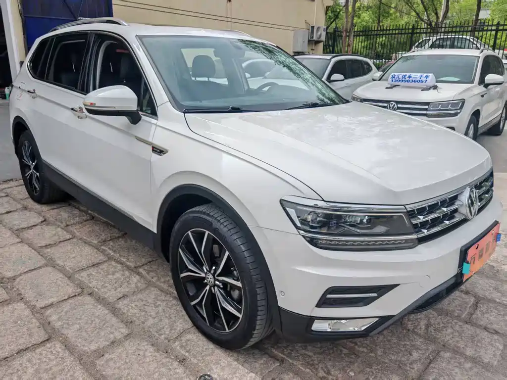 Volkswagen Tiguan L 2020