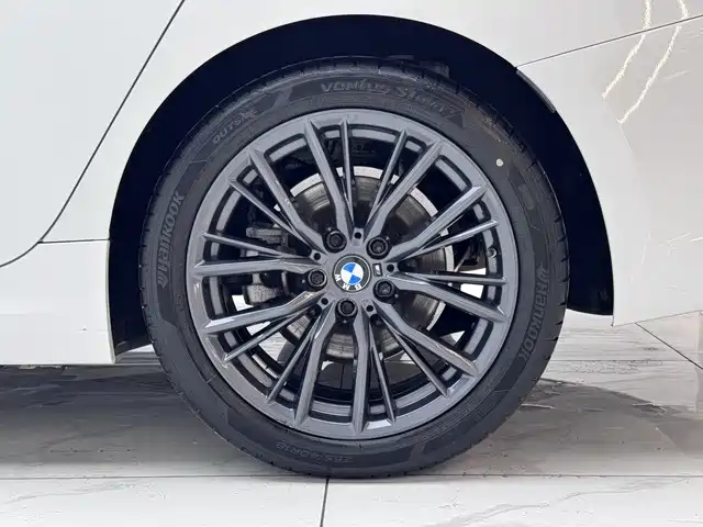 BMW 3 Series 2020 — фото 16