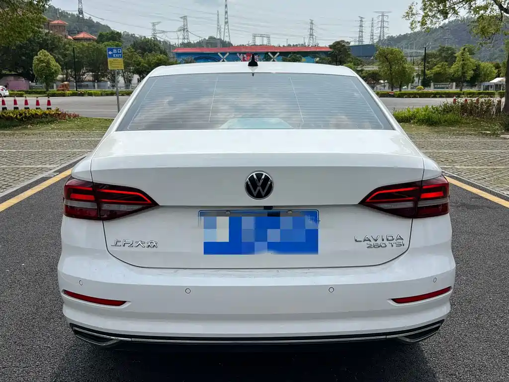 Volkswagen Lavida 2022