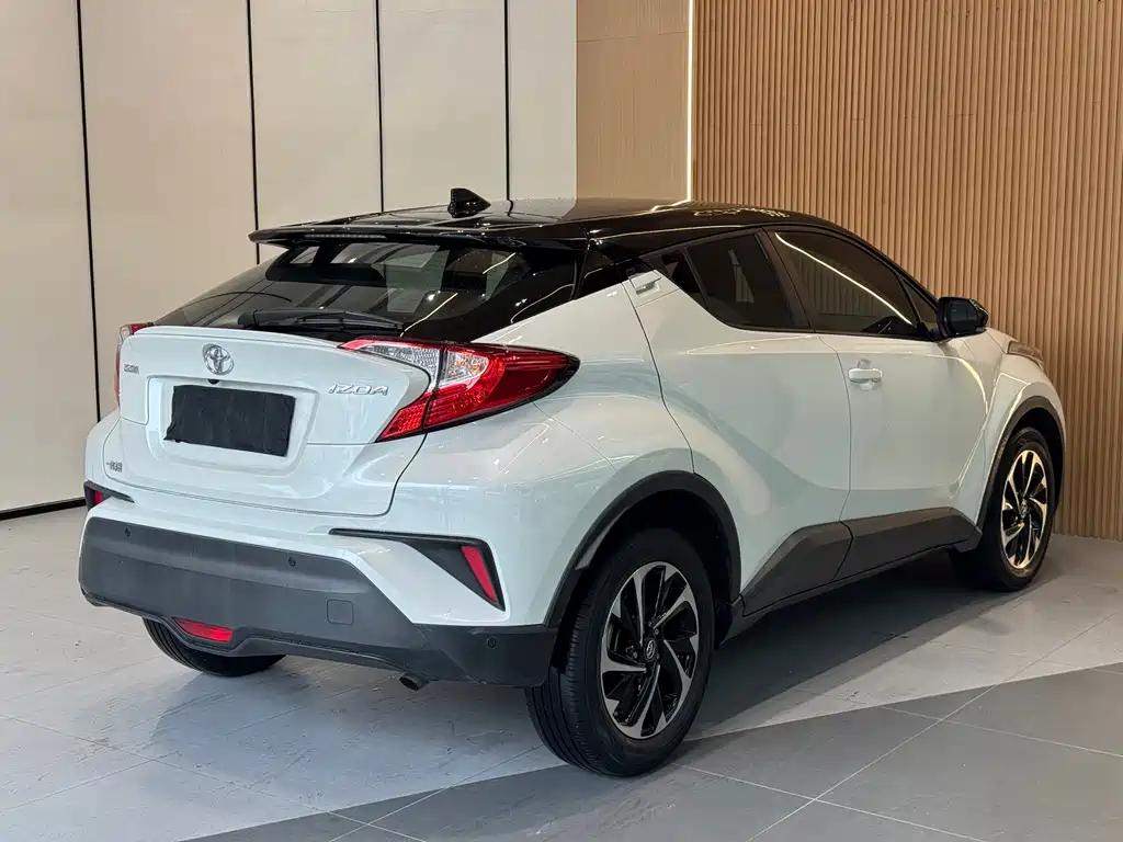 Toyota IZOA 2020 — фото 18