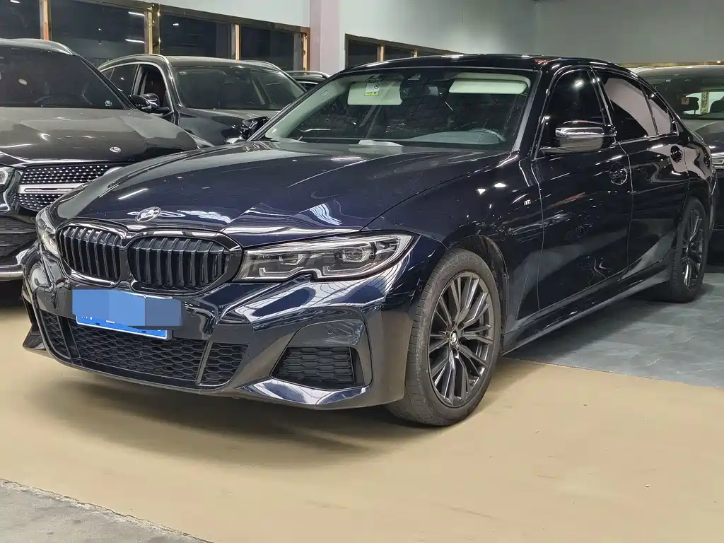 BMW 3 Series 2022