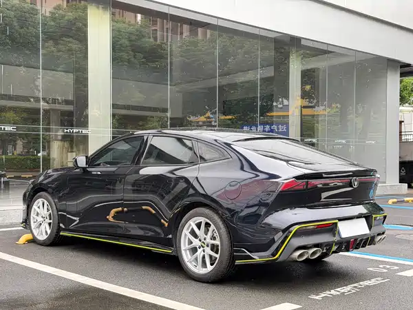Changan UNI-V 2022