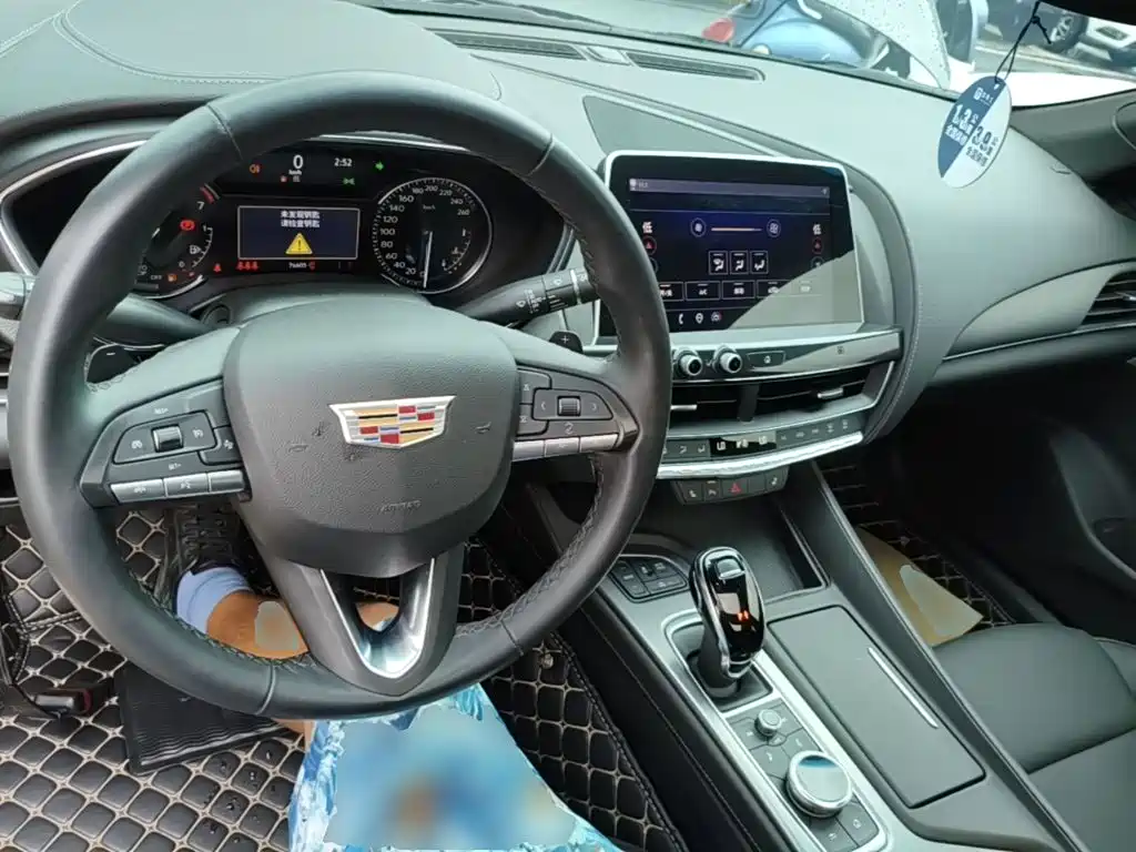 Cadillac CT5 2021 — фото 10