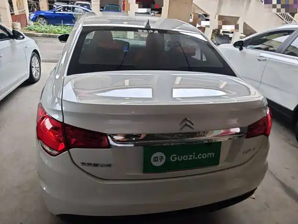 Citroën C4L 2015