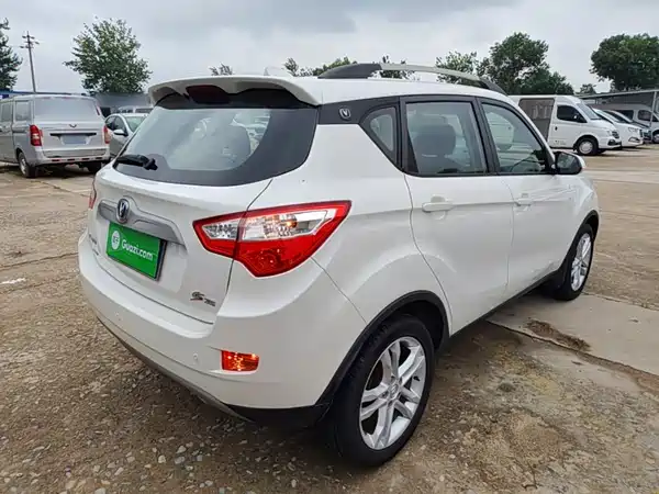 Changan CS35 2015