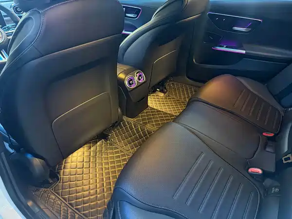 Mercedes-Benz C-Class 2022