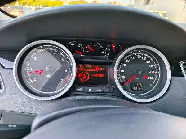 Peugeot 508 2012