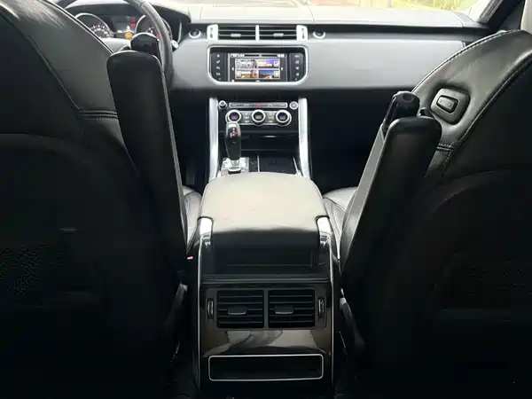 Land Rover Range Rover Sport 2016