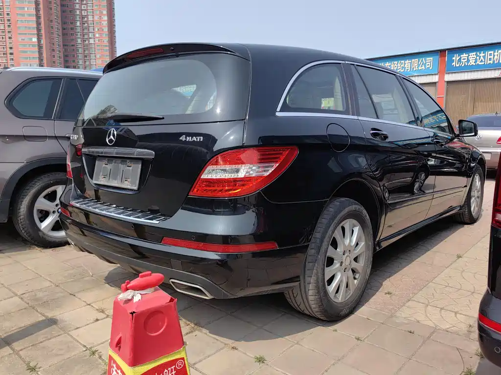 Mercedes-Benz R-Class 2012 — фото 13