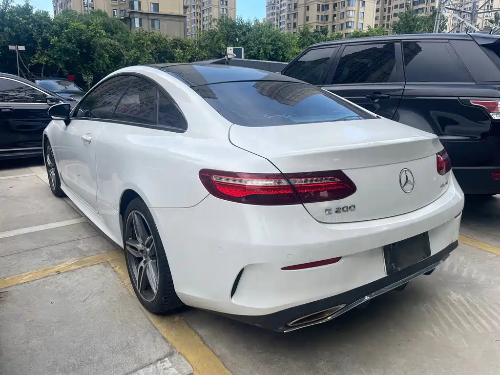 Mercedes-Benz E-Class 2018