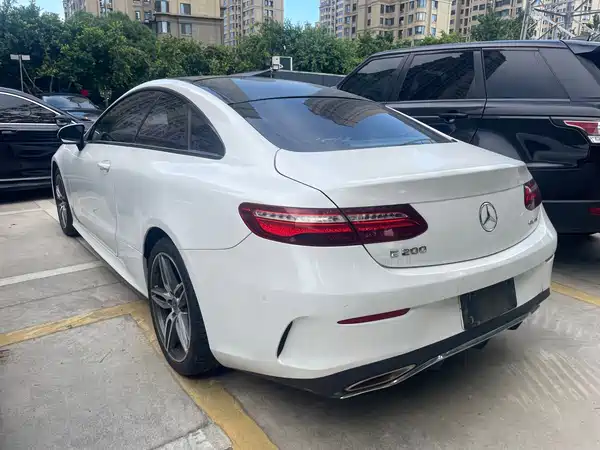 Mercedes-Benz E-Class 2018
