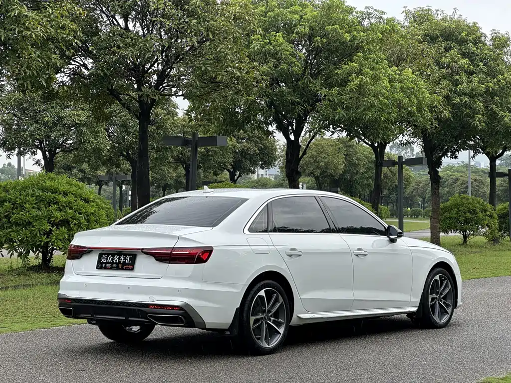 Audi A4L 2022