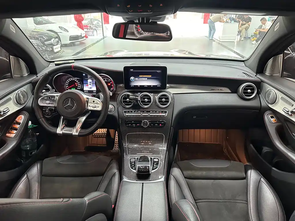 Mercedes-Benz GLC Coupe AMG 2019 — фото 6