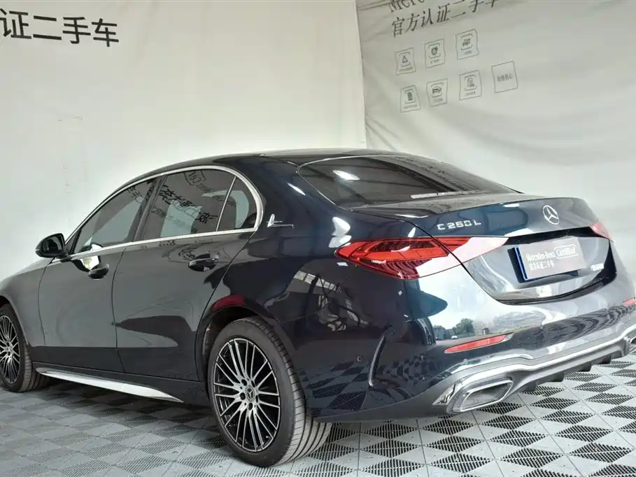 Mercedes-Benz C-Class 2023 — фото 14