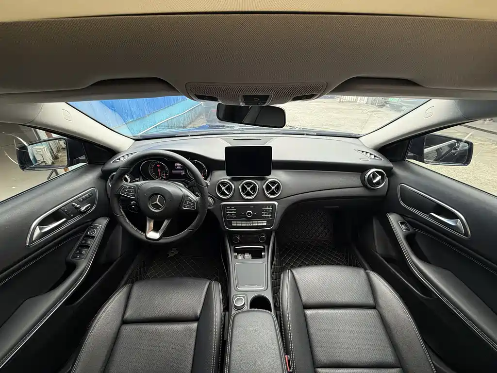 Mercedes-Benz GLA 2018 — фото 7