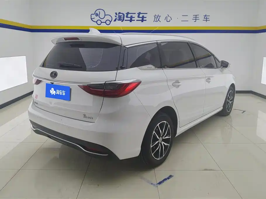 BYD Song MAX 2017 — фото 3
