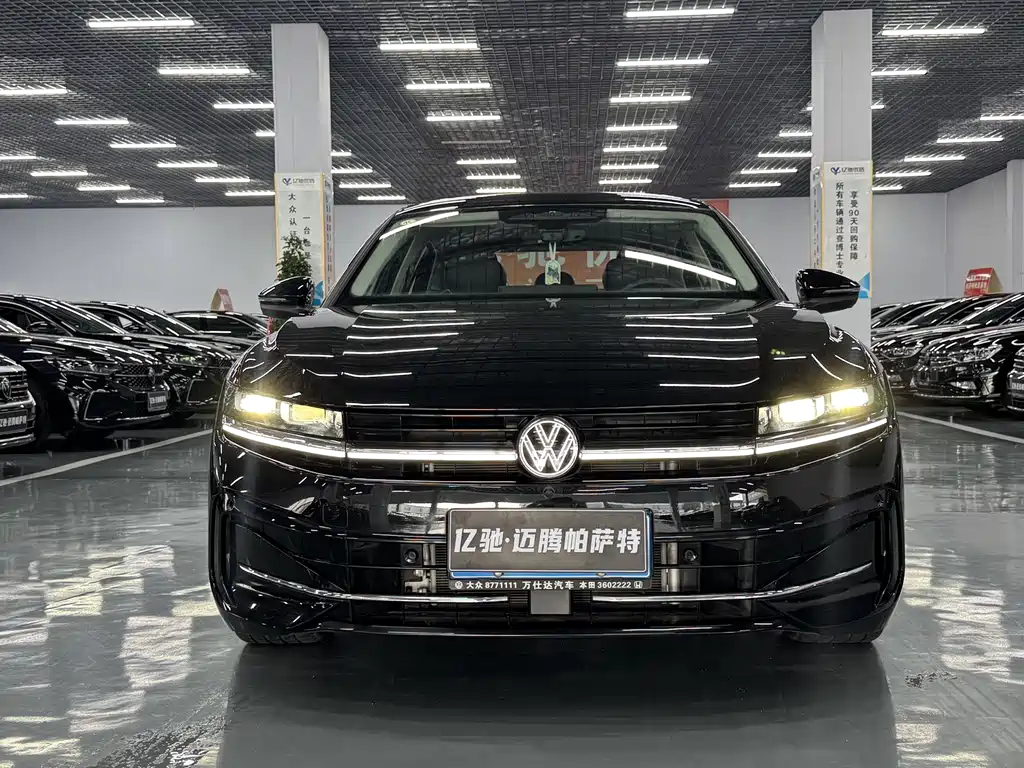 Volkswagen Magotan 2024
