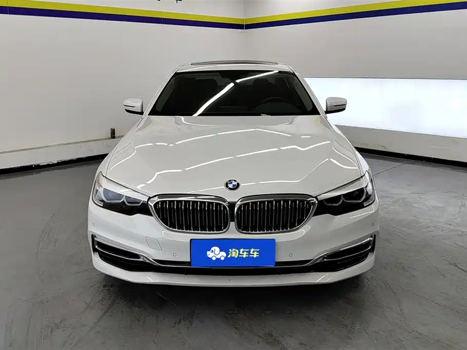BMW 5 Series 2020