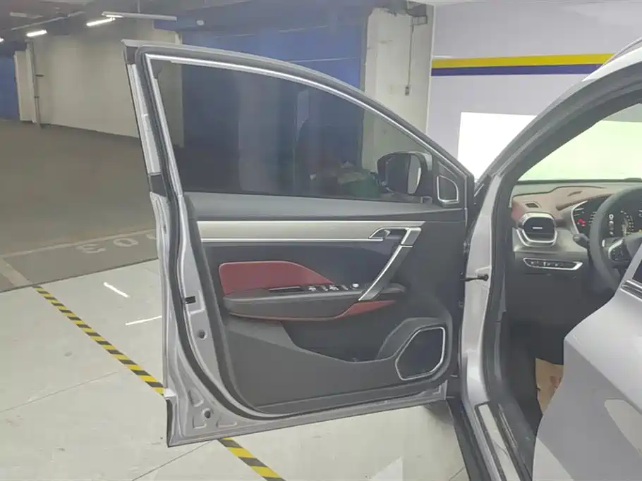 Geely Binyue 2019