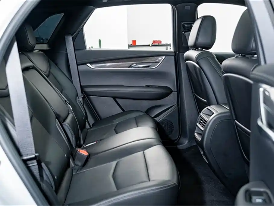 Cadillac XT5 2024 — фото 20
