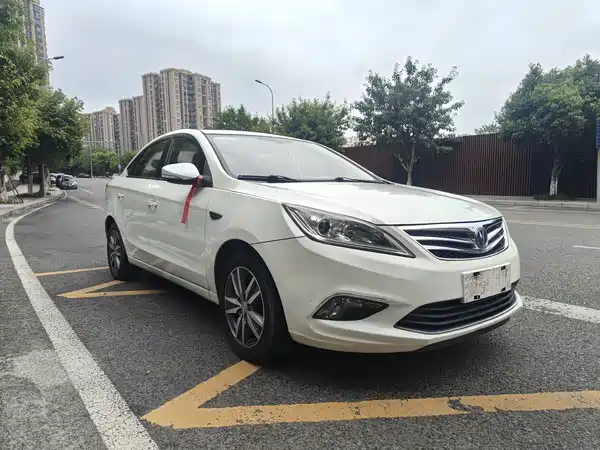 Changan Eado 2015