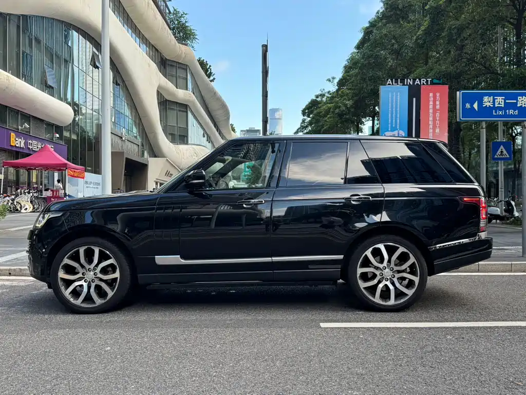 Land Rover Range Rover 2015 — фото 13