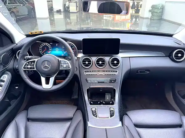 Mercedes-Benz C-Class 2019