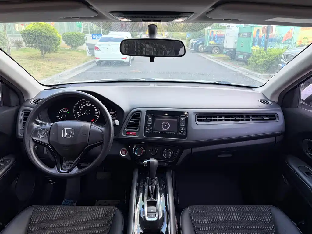 Honda Vezel 2017 — фото 13