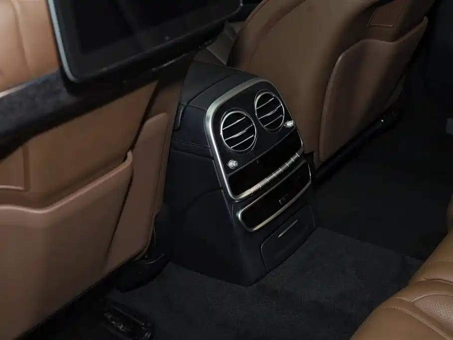 Mercedes-Benz S-Class 2019 — фото 25