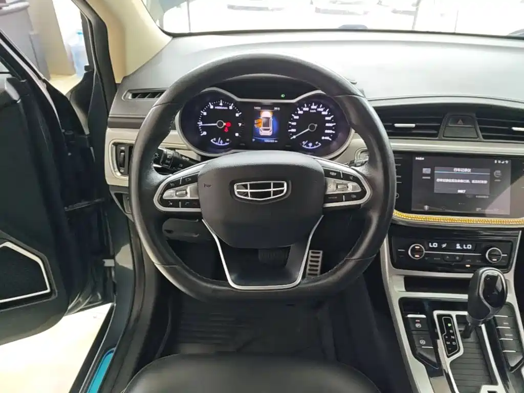 Geely Emgrand GS 2019 — фото 11